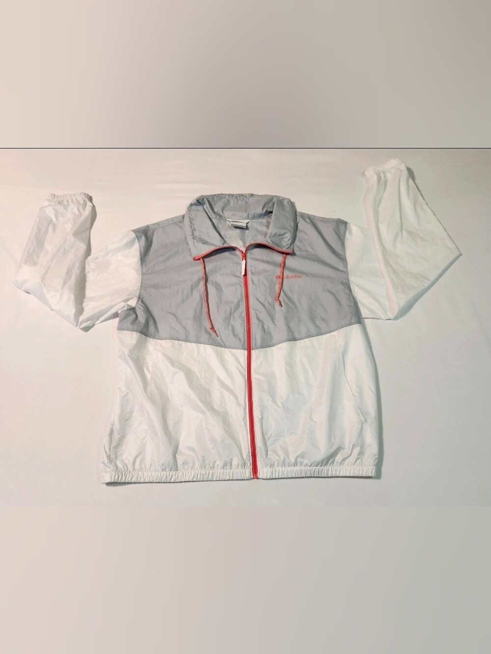Columbia Men's Light Gray and White Windbreaker Jacket with Coral Trim